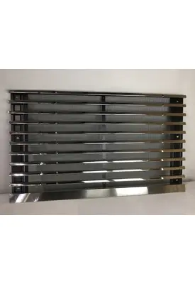 FREIGHTLINER SD GRILLE