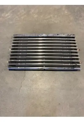 FREIGHTLINER SD GRILLE