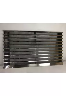 FREIGHTLINER SD Grille