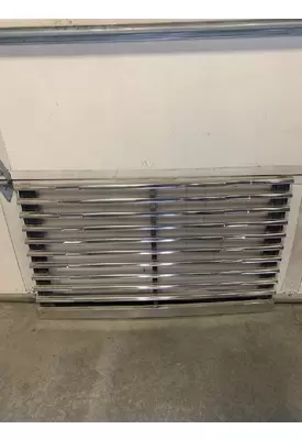 FREIGHTLINER SD Grille