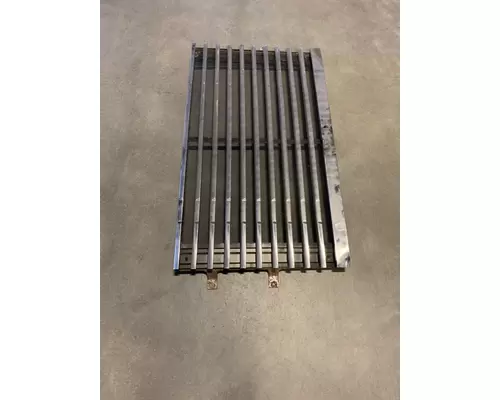 FREIGHTLINER SD Grille