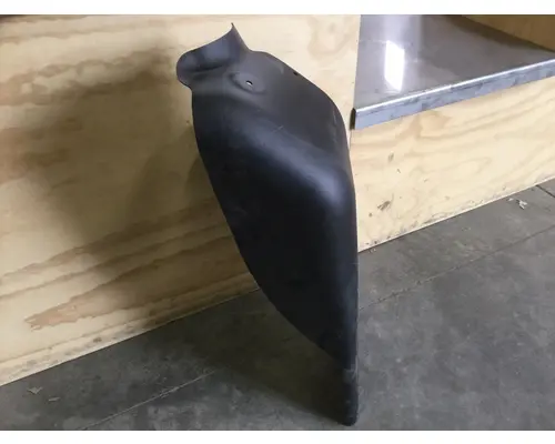 FREIGHTLINER SD INNER FENDER