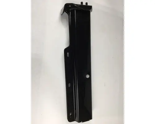 FREIGHTLINER SPRING LOADED MUDFLAP