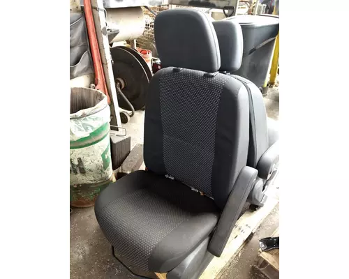 FREIGHTLINER SPRINTER 2500 Seat, Front