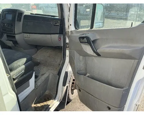 FREIGHTLINER SPRINTER 3500 Cab Assembly