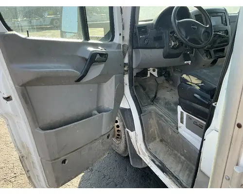 FREIGHTLINER SPRINTER 3500 Cab Assembly