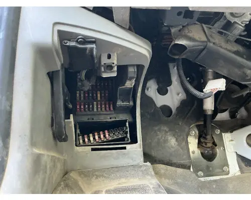 FREIGHTLINER SPRINTER 3500 Fuse Box