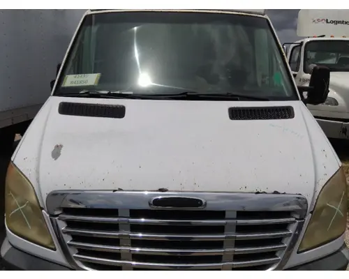 FREIGHTLINER SPRINTER 3500 HOOD