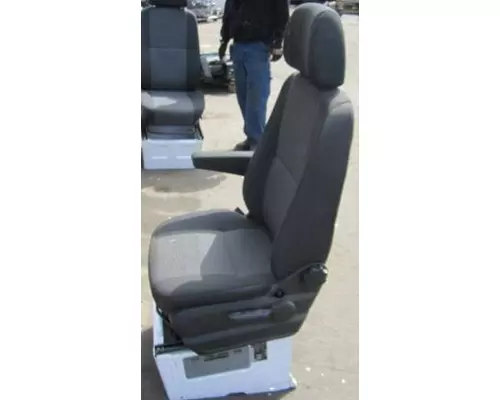 FREIGHTLINER SPRINTER 3500 Seat, Front