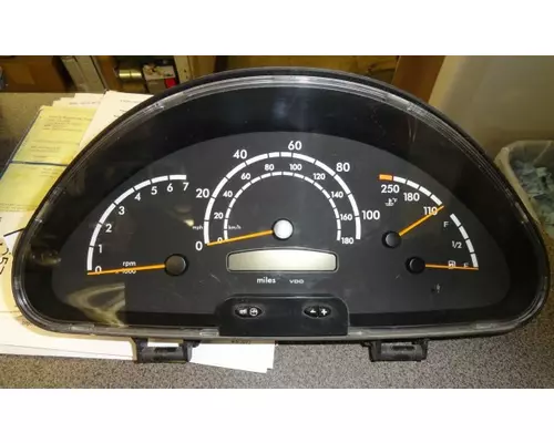 FREIGHTLINER SPRINTER Instrument Cluster