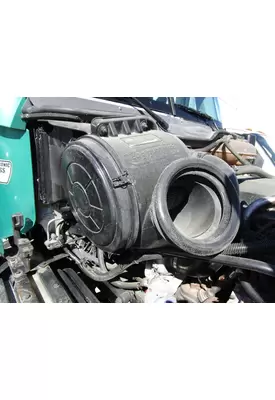 FREIGHTLINER ST120 Air Cleaner