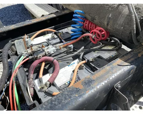 FREIGHTLINER ST120 Battery BoxTray