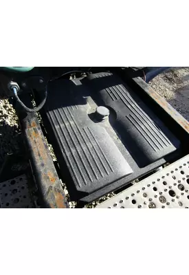 FREIGHTLINER ST120 Battery Box