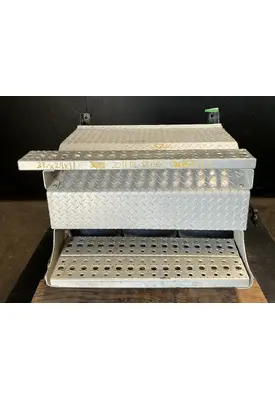 FREIGHTLINER ST120 Battery Boxes