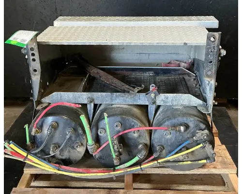 FREIGHTLINER ST120 Battery Boxes