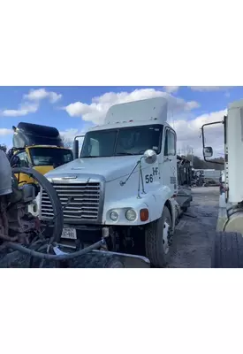 FREIGHTLINER ST120 Cab