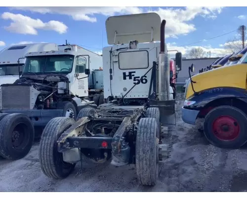 FREIGHTLINER ST120 Cab