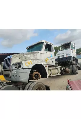FREIGHTLINER ST120 Cab