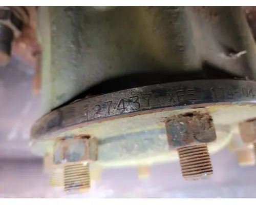 FREIGHTLINER ST120 Complete Vehicle