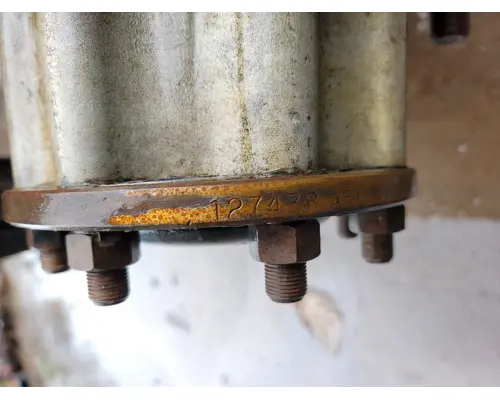 FREIGHTLINER ST120 Complete Vehicle