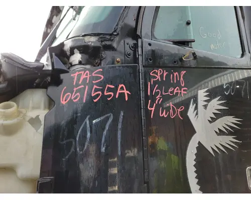 FREIGHTLINER ST120 Complete Vehicle