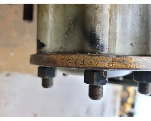 FREIGHTLINER ST120 Complete Vehicle