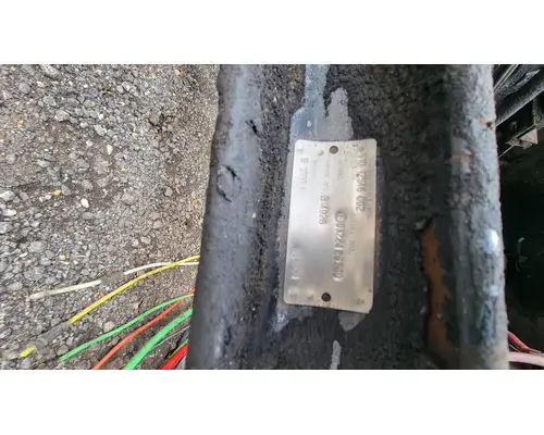 FREIGHTLINER ST120 Complete Vehicle