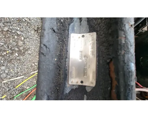 FREIGHTLINER ST120 Complete Vehicle