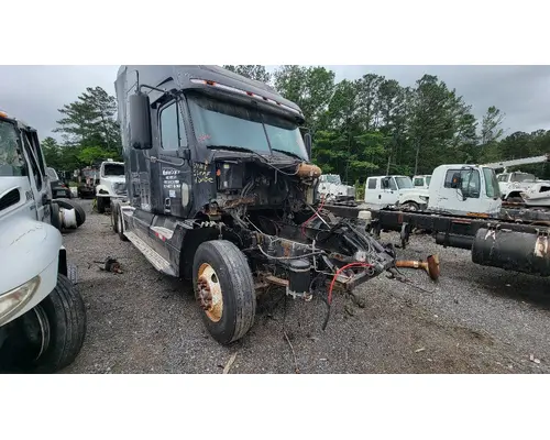 FREIGHTLINER ST120 Complete Vehicle