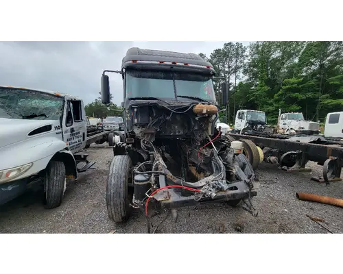 FREIGHTLINER ST120 Complete Vehicle