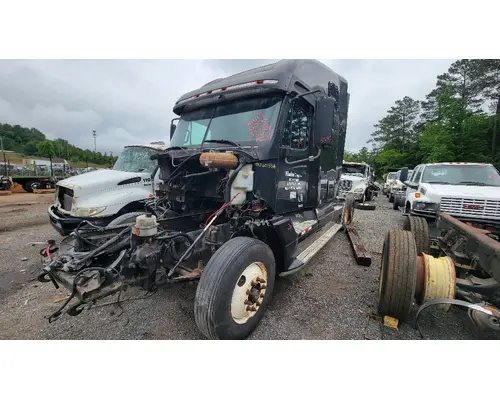 FREIGHTLINER ST120 Complete Vehicle