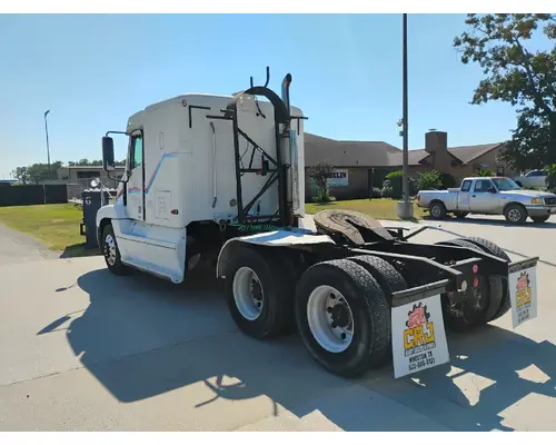 FREIGHTLINER ST120 Complete Vehicle