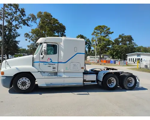 FREIGHTLINER ST120 Complete Vehicle