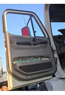 FREIGHTLINER ST120 Door Assembly, Front