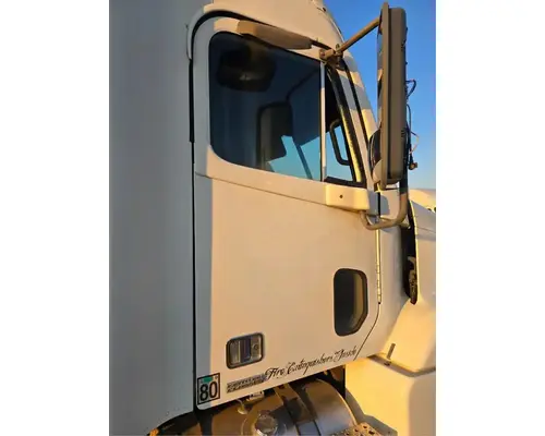 FREIGHTLINER ST120 Door Assembly, Front