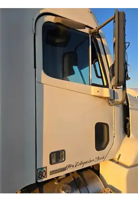 FREIGHTLINER ST120 Door Assembly, Front