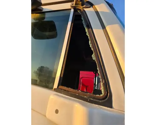 FREIGHTLINER ST120 Door Assembly, Front