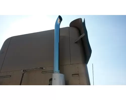FREIGHTLINER ST120 Exhaust Pipe