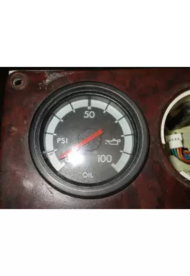 FREIGHTLINER ST120 Instrument Cluster