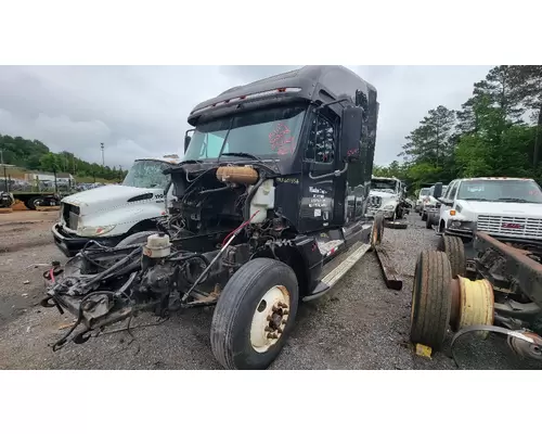 FREIGHTLINER ST120 Radiator Overflow Bottle