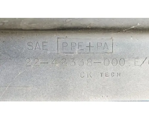 FREIGHTLINER ST120 Side Fairing