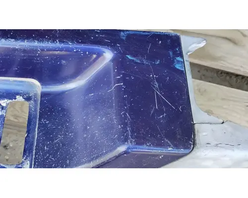 FREIGHTLINER ST120 Side Fairing