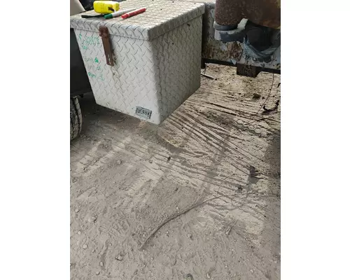 FREIGHTLINER ST120 Tool Box