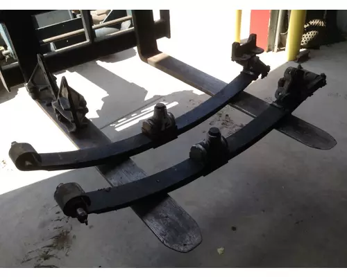 FREIGHTLINER STEER AXLE Spring Hanger