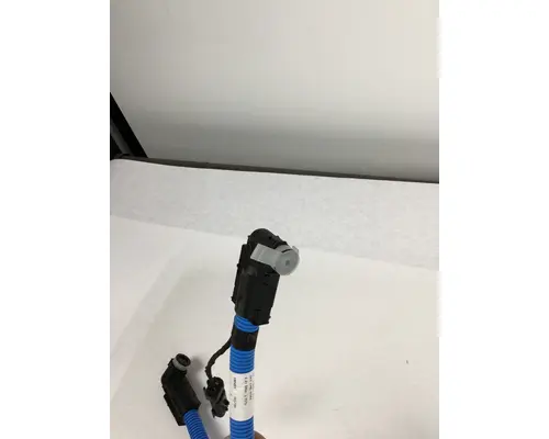 FREIGHTLINER SUPPLY LINE DEF PUMP