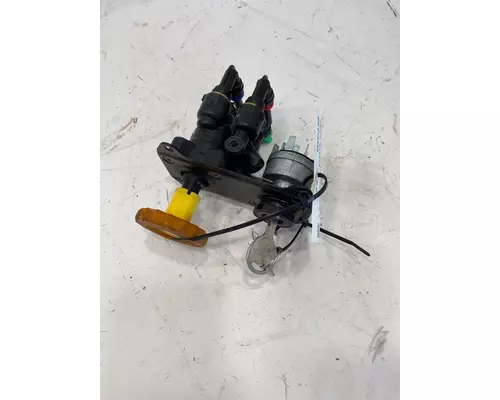 FREIGHTLINER School Bus Brake Proportioning Valve