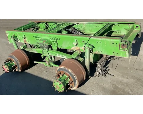 FREIGHTLINER TufTrac Tandem Cutoffs
