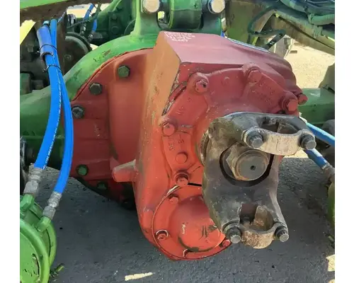 FREIGHTLINER Tuftrac Cutoff Tandem Axle