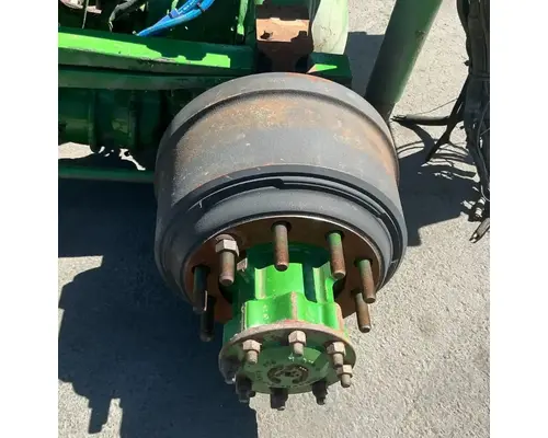 FREIGHTLINER Tuftrac Cutoff Tandem Axle