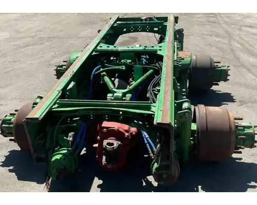 FREIGHTLINER Tuftrac Tandem Cutoffs